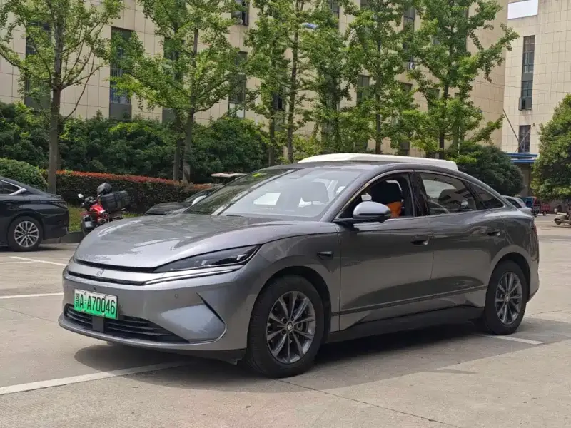 BYD Qin L