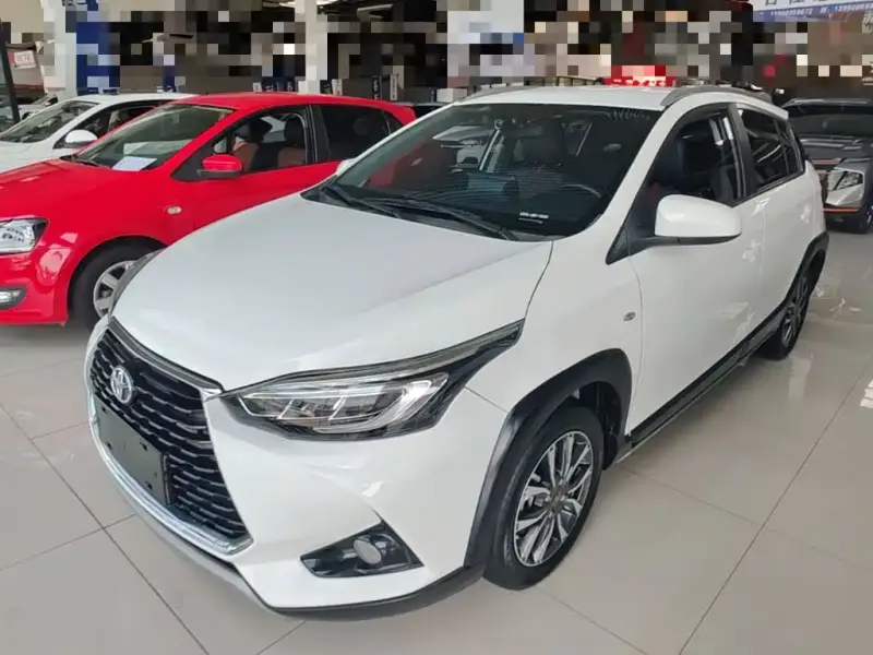 Toyota Yaris L