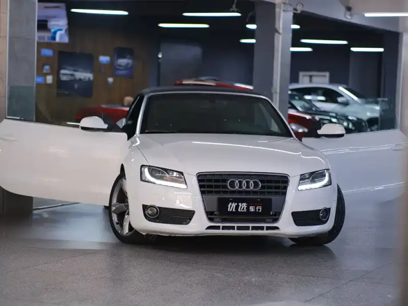 Audi A5 (Import)
