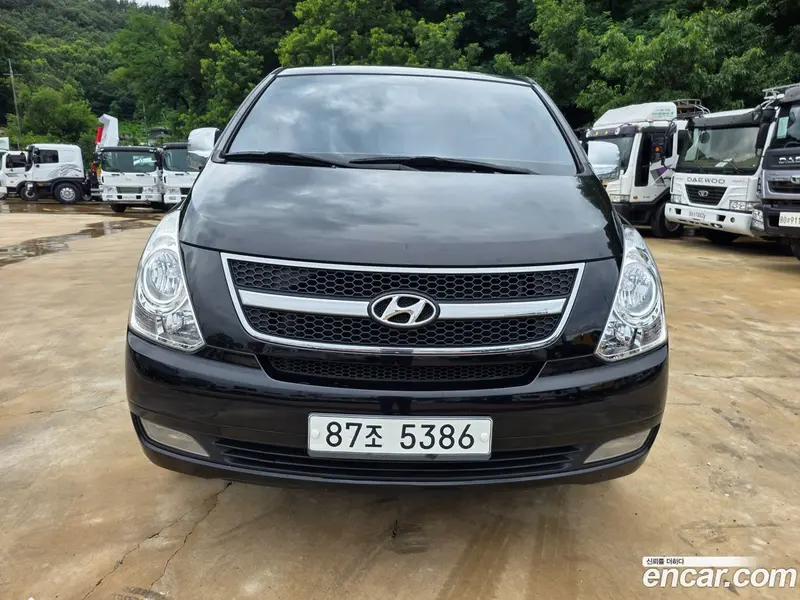 Hyundai H-1