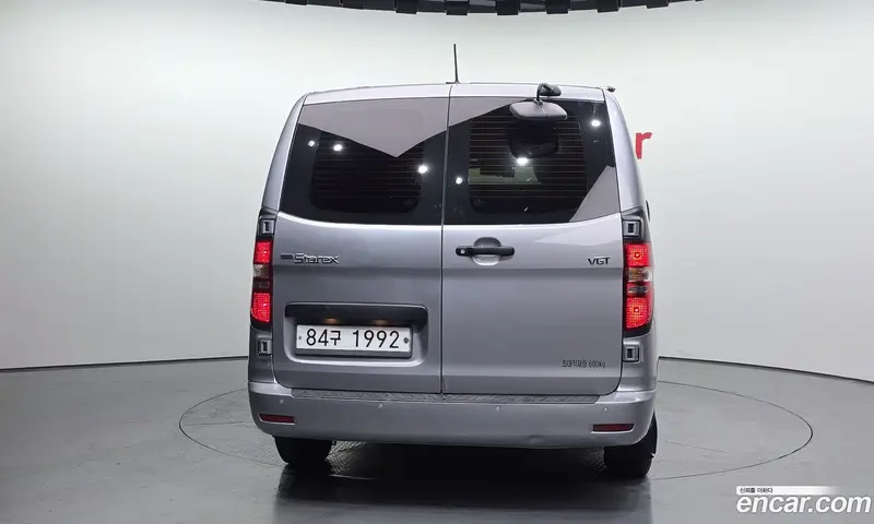 Hyundai H-1