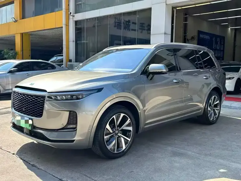 Li Auto ONE
