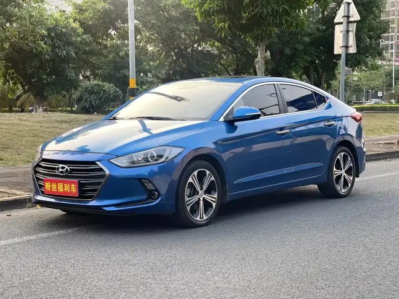 Hyundai Elantra