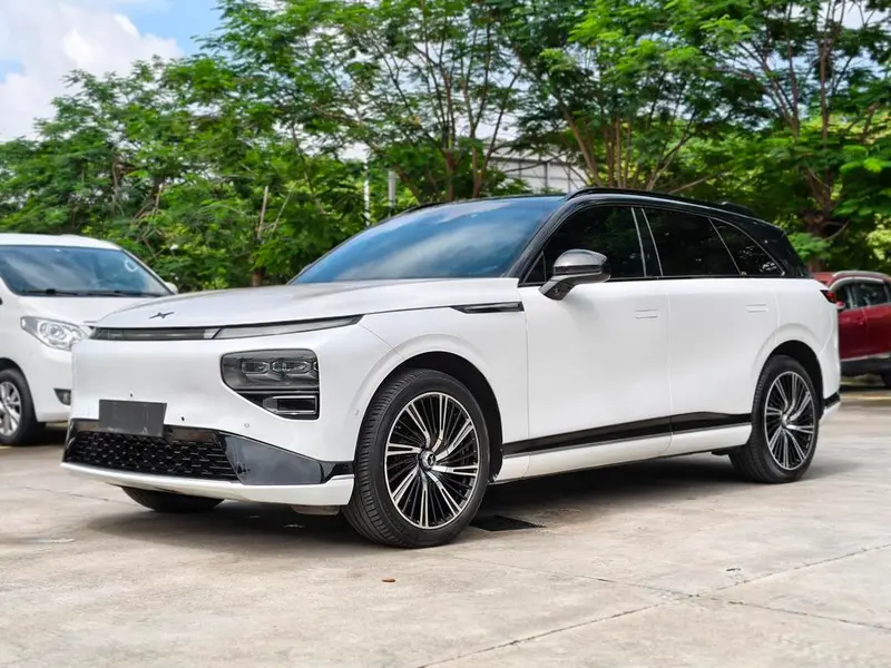 XPeng G9