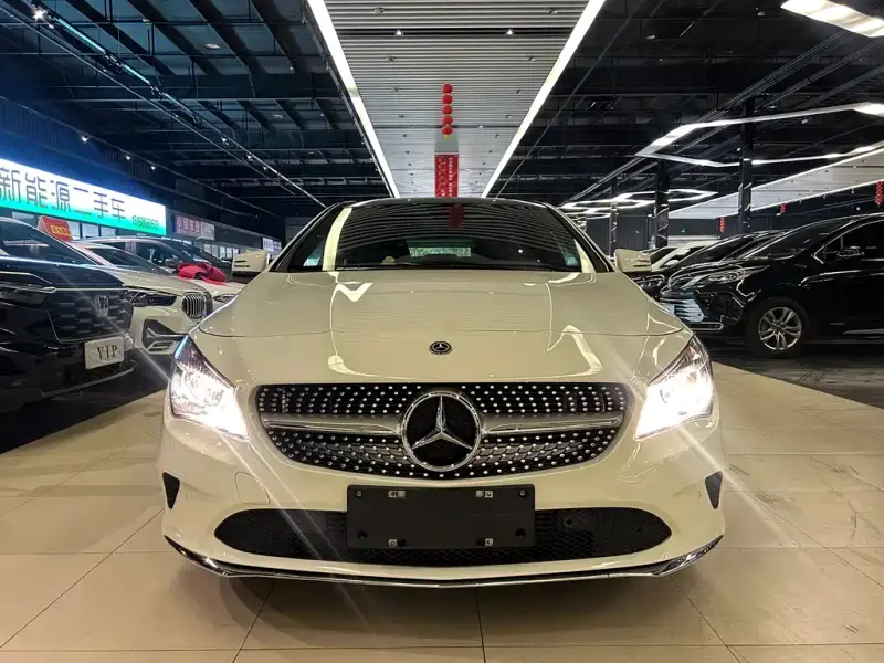 Mercedes-Benz CLA (Import)