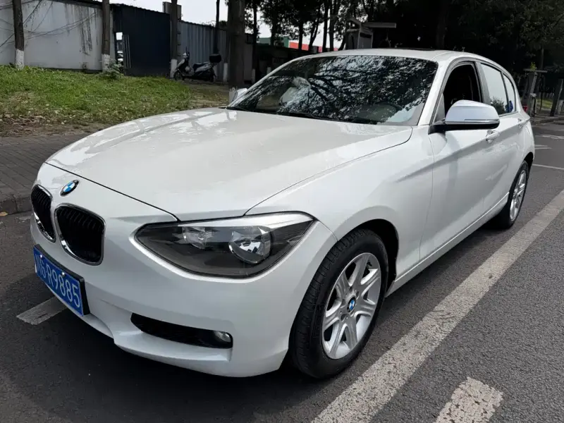 BMW 1 Series (Import)