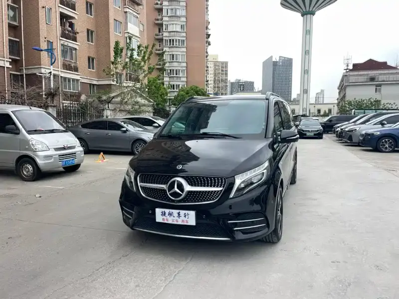 Mercedes-Benz V-Class