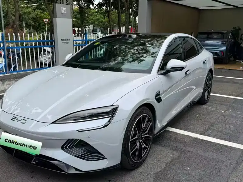 BYD Seal