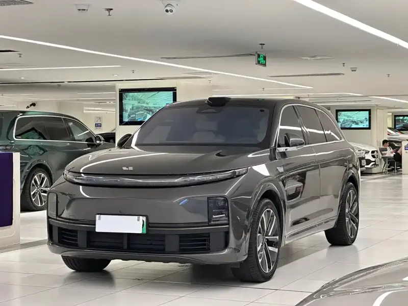Li Auto L7