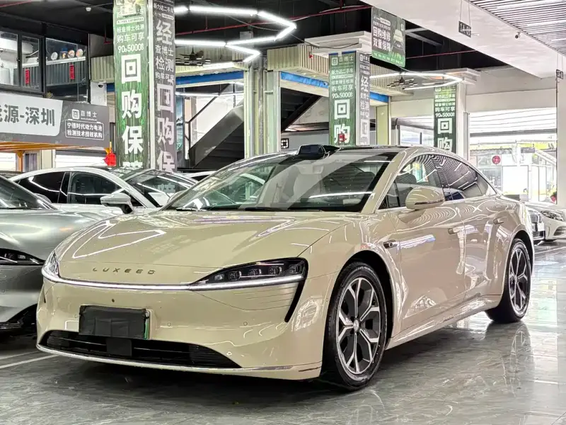 Luxeed Zhijie S7