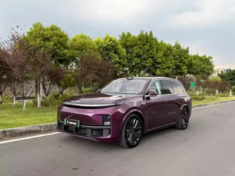 Li Auto L8