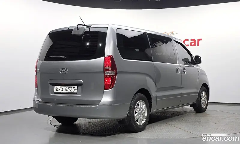 Hyundai H-1
