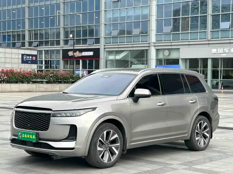 Li Auto ONE