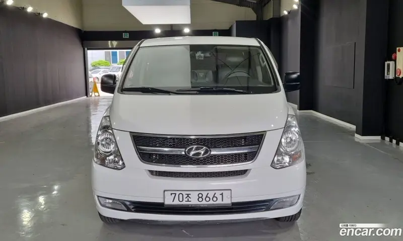 Hyundai H-1