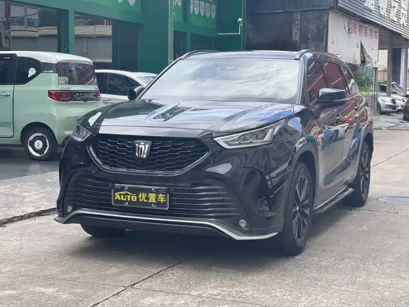 Toyota Crown Kluger