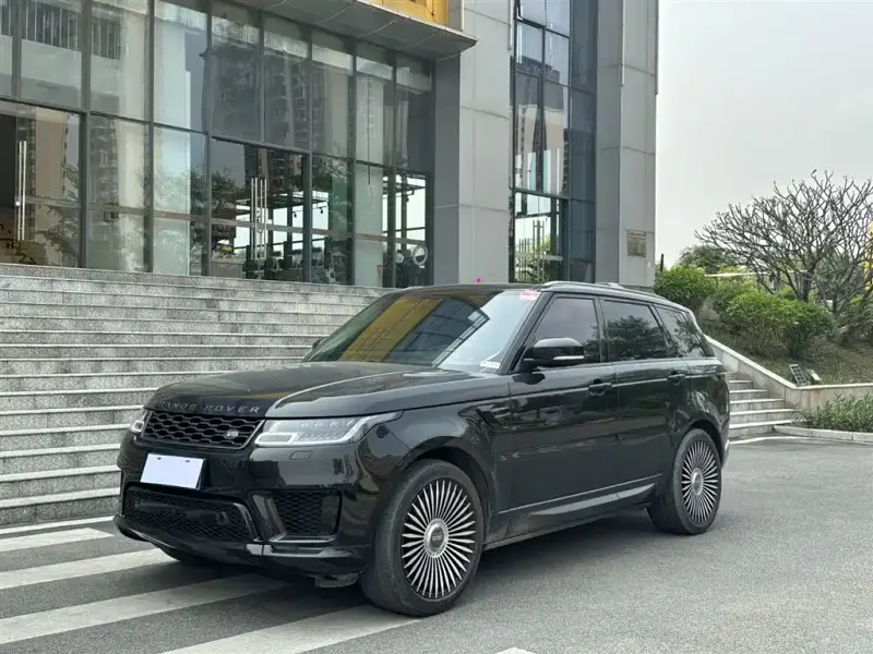Land Rover Sport