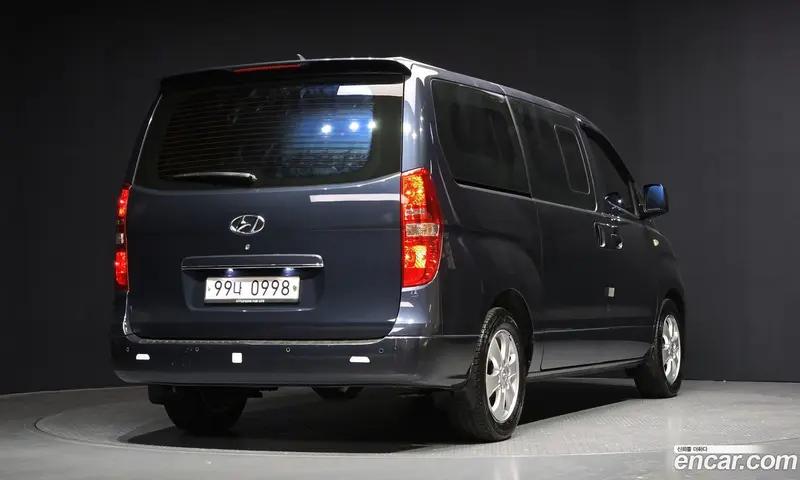 Hyundai H-1