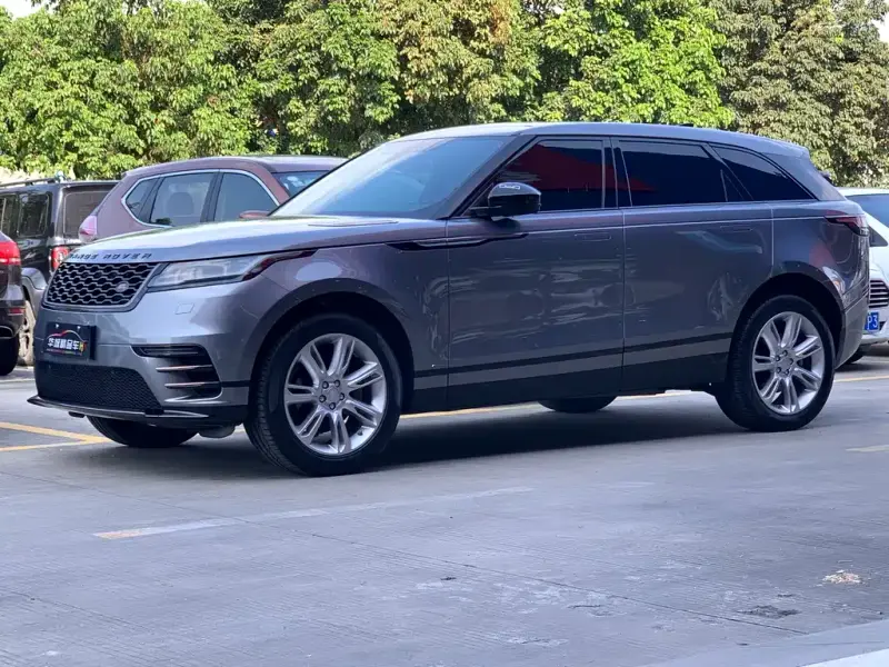 Land Rover Velar