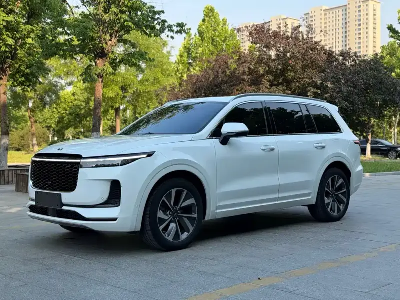 Li Auto ONE