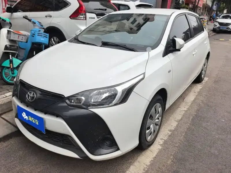 Toyota Yaris L