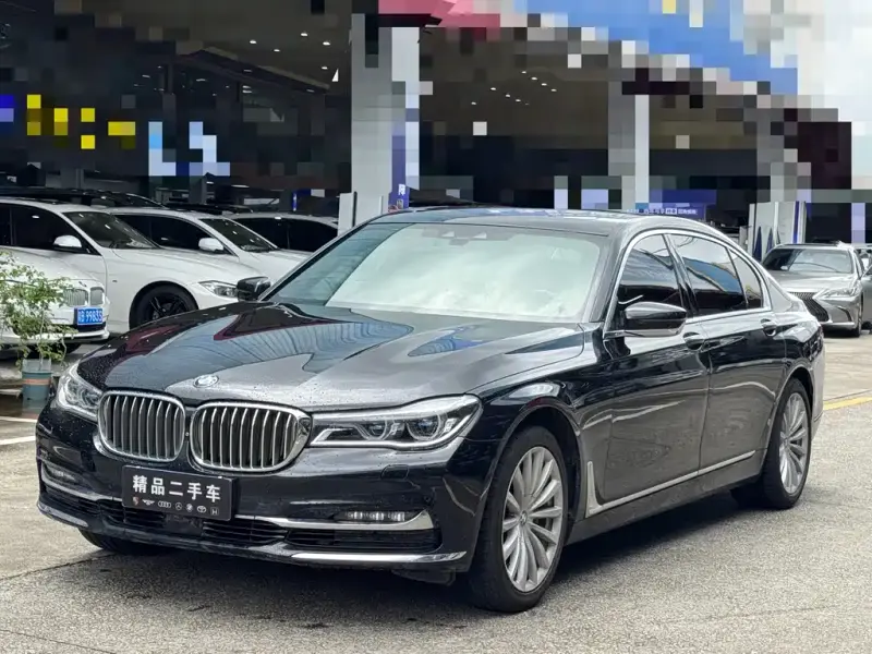 BMW 7-Series