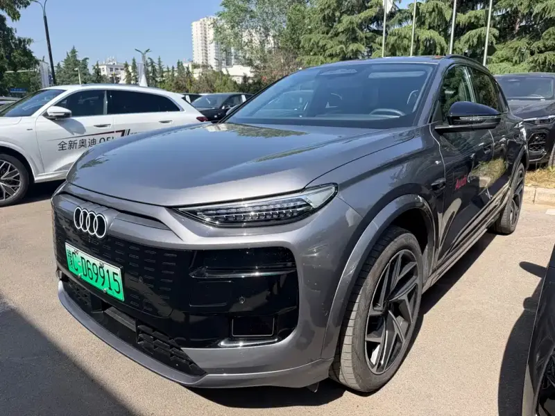 Audi Q6L e-tron