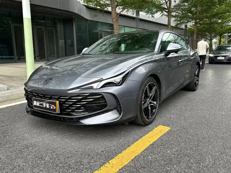 MG MG7