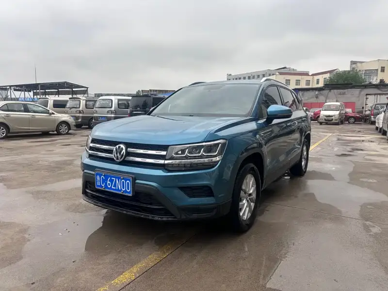 Volkswagen Tharu