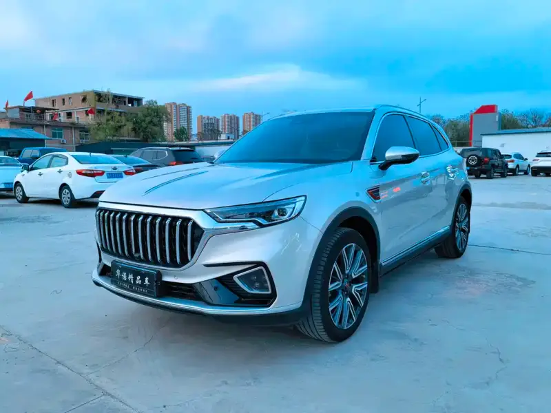 Hongqi HS5
