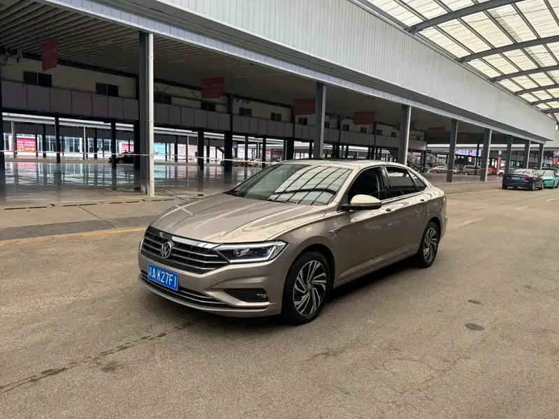 Volkswagen Sagitar