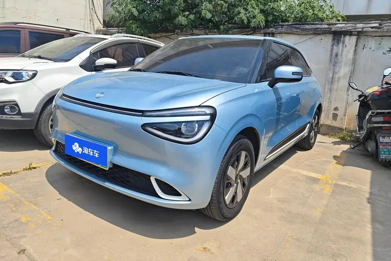 Dongfeng Yipai Nami 01
