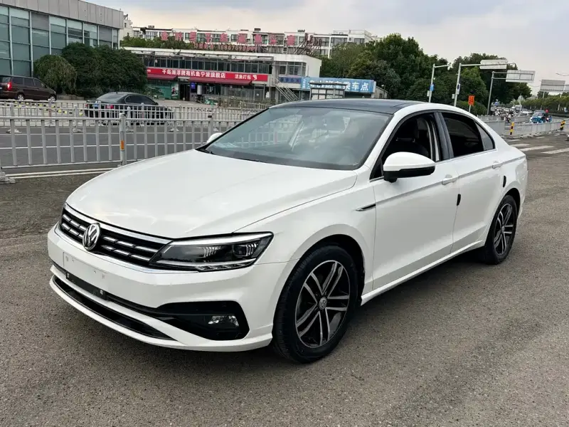 Volkswagen Lamando