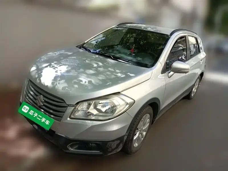 Suzuki S-Cross