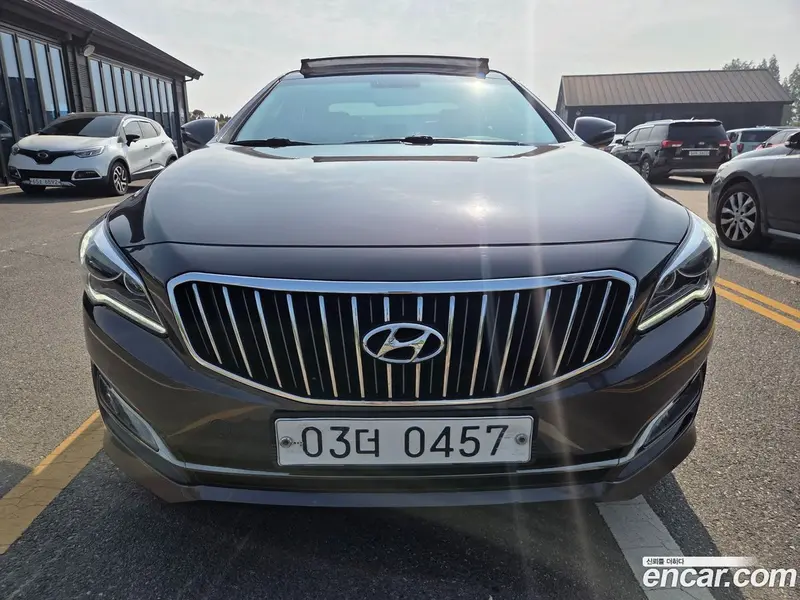 Hyundai Aslan