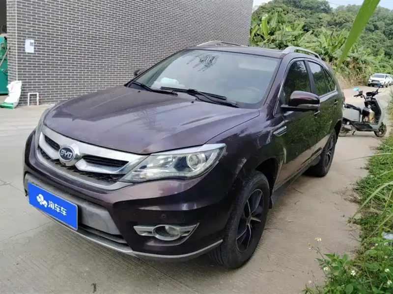 BYD S7