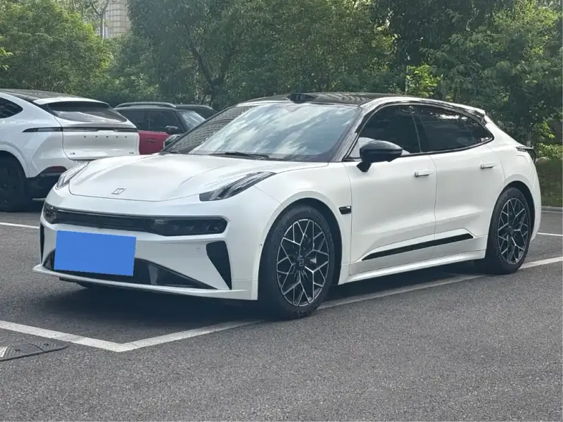 Zeekr 001