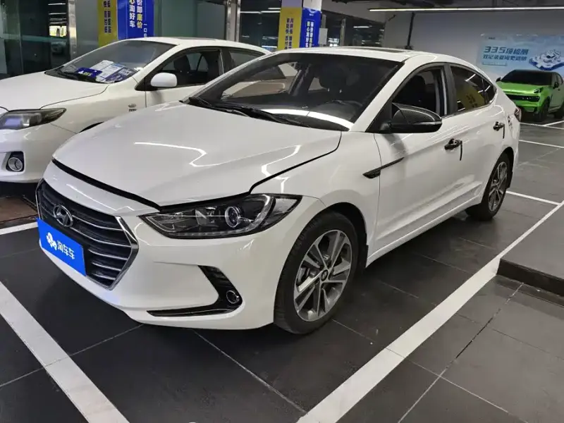 Hyundai Elantra