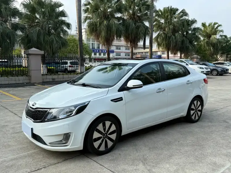 Kia K2