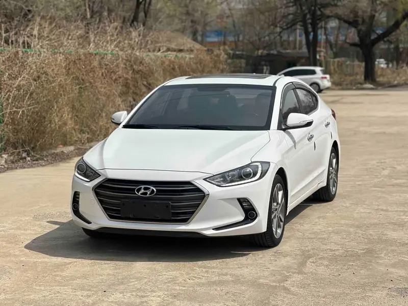 Hyundai Elantra Lingdong