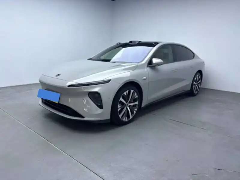 NIO ET7
