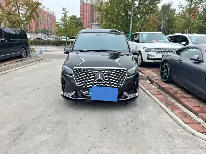 Mercedes-Benz V-Class