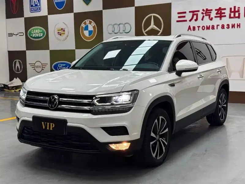 Volkswagen Tharu