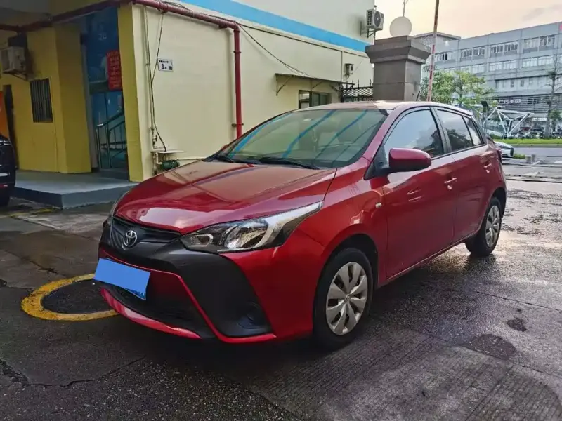 Toyota Yaris L