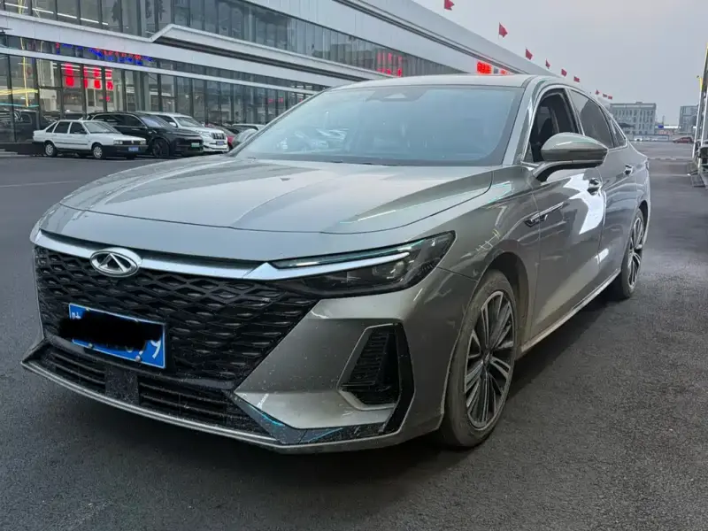 Chery Arrizo 8