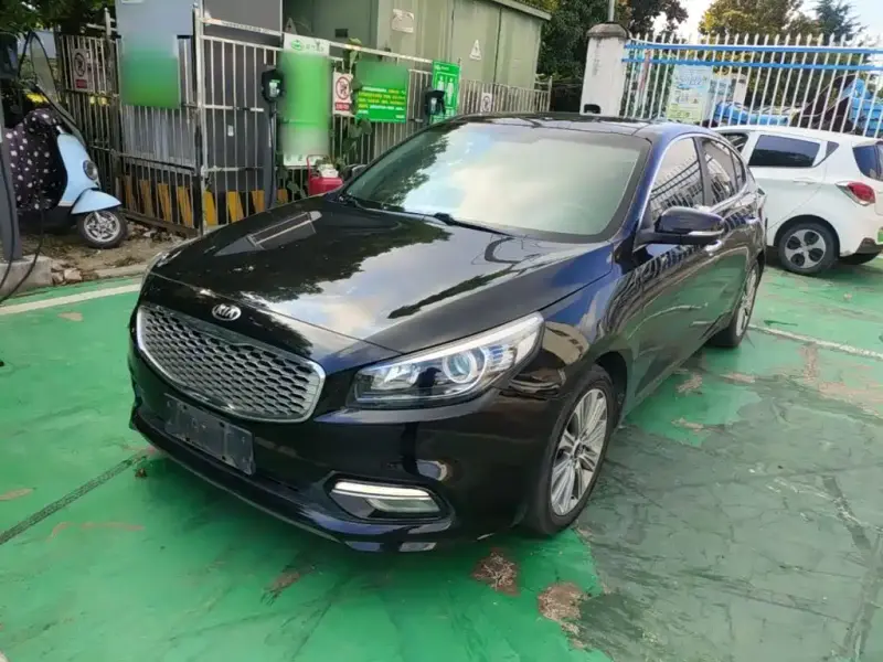 Kia K4