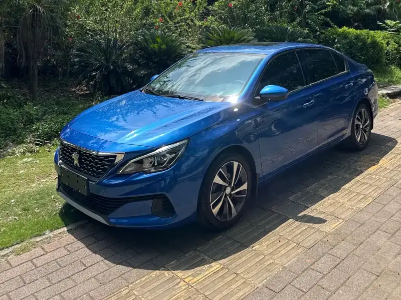 Peugeot 408