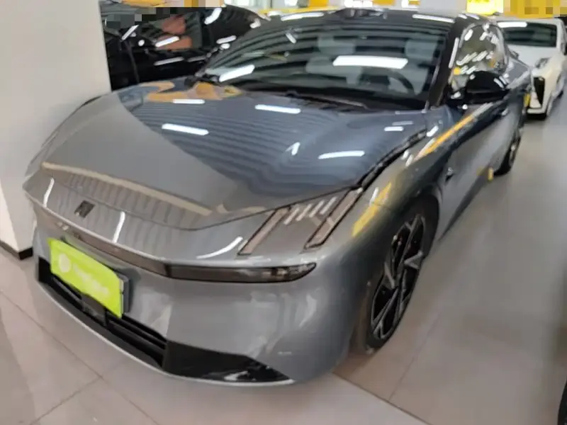 Lynk & Co Z10
