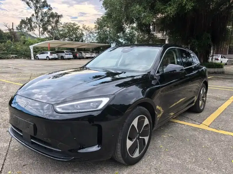 AITO M5