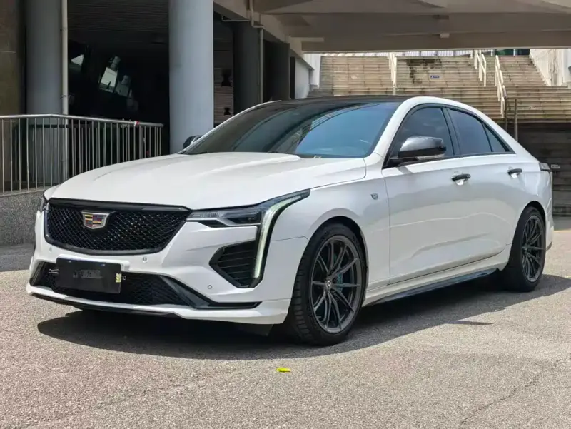 Cadillac CT4