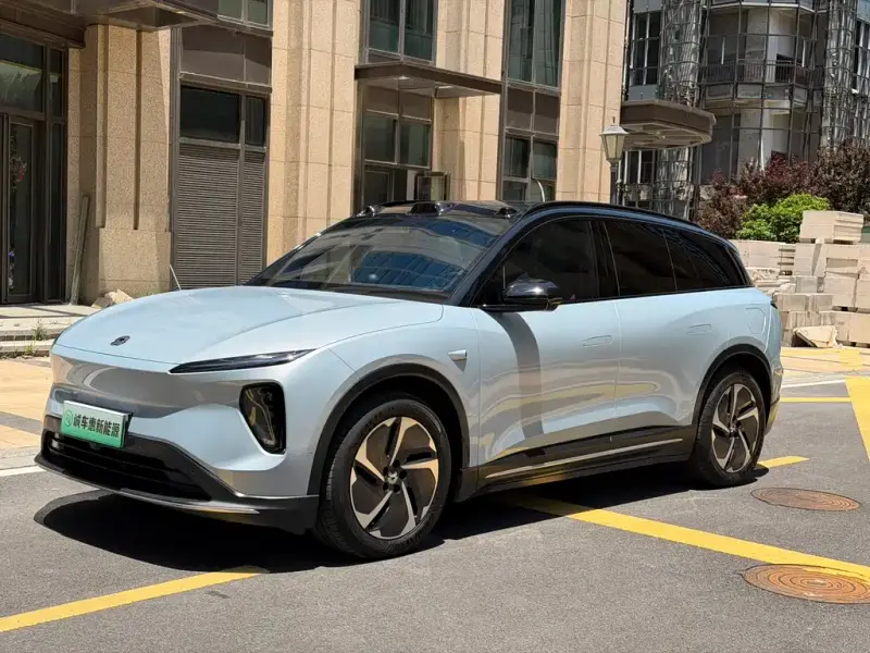 NIO ES6